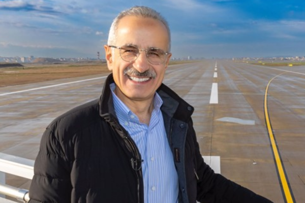 Bakan Uraloğlu:  İşte bu büyük yolculuğun yeni bir zirvesi de bugün karşımızda