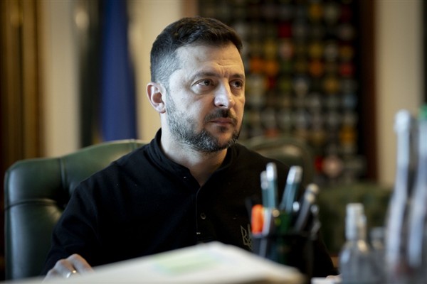 Zelenski: Harita üzerinde sürekli savaş tehdidine son verilmelidir