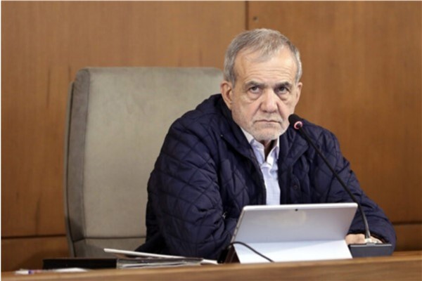 Pezeşkiyan: Bölgede istikrar, halkların taleplerine saygı ve iş birliği ile mümkün