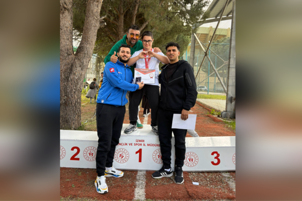 Aliağalı özel sporcular Türkiye finallerinde