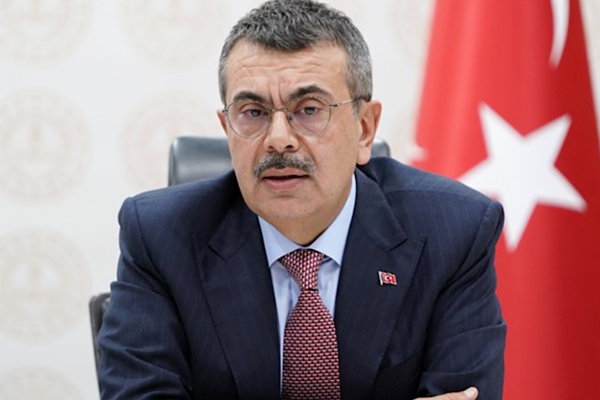 Bakan Tekin: Aileyi eğitimin asli ortağı kabul ediyoruz
