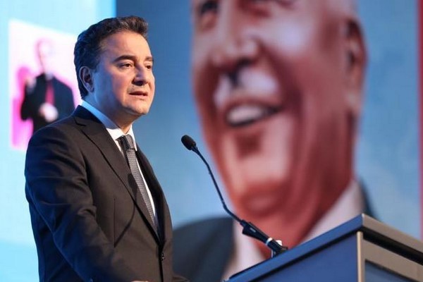 Babacan: Can kaybının artmamasını umuyorum