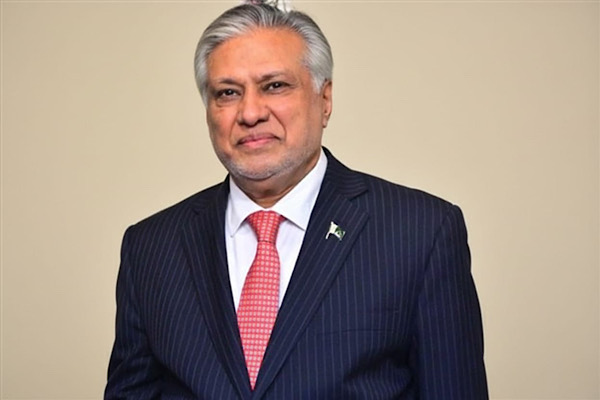 Dar: Pakistan'daki göçmenlik makamları, kendilerine vize verecektir