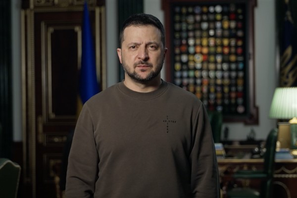 Zelenski: Son 24 saatte Rus saldırılarında siviller ve çocuklar hayatını kaybetti