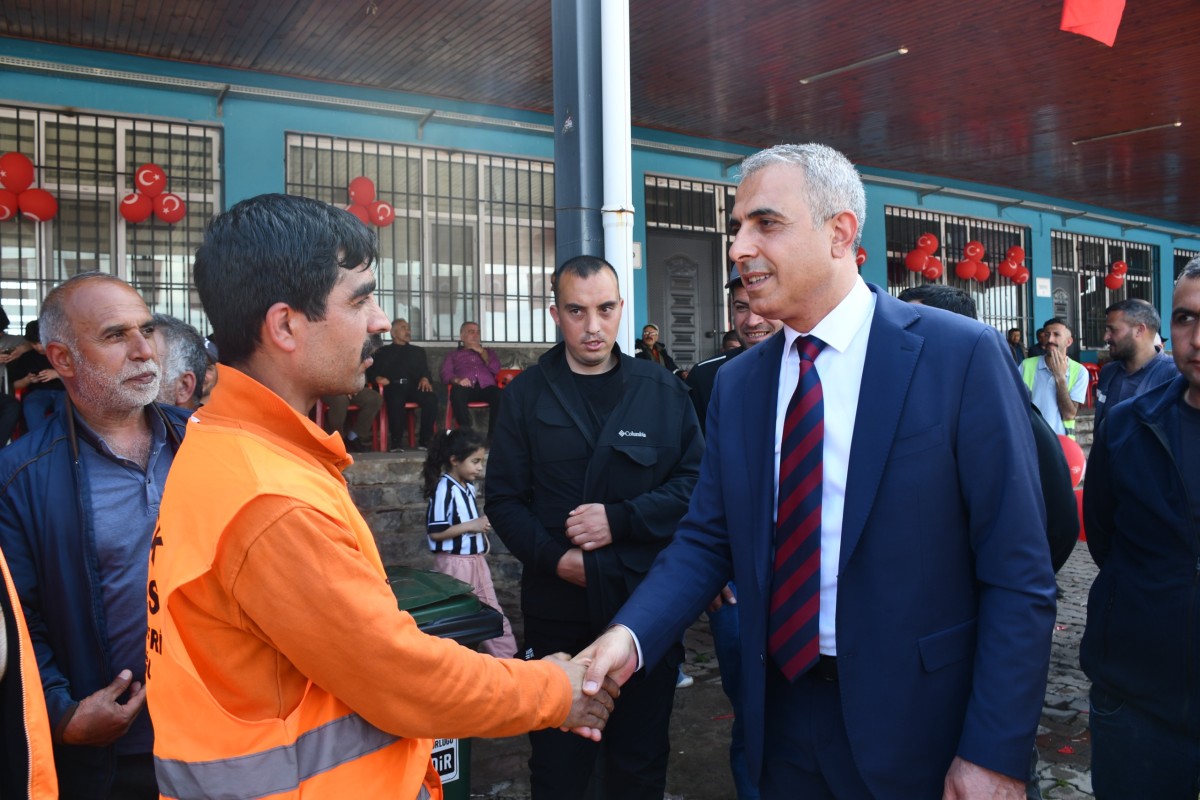 Siverek Belediyesi'nde 1 Mayıs programı düzenlendi