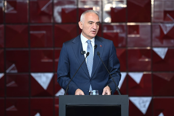 Ersoy: Mazisine sahip çıkan istikbaline yön verir!