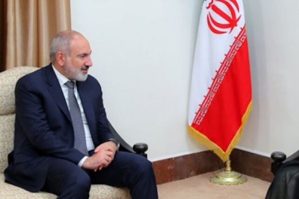 Pashinyan: Macaristan ile yarar sağlayan ilişkileri geliştirmeye hazırız