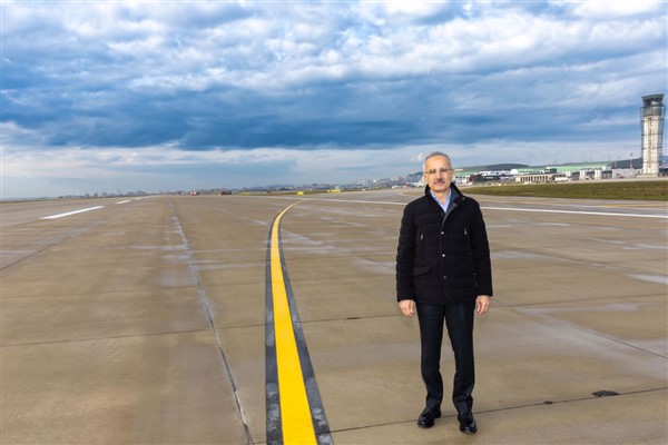 Uraloğlu: Toplumsal hayatı herkes için daha adil kılmak en temel sorumluluklarımızdandır