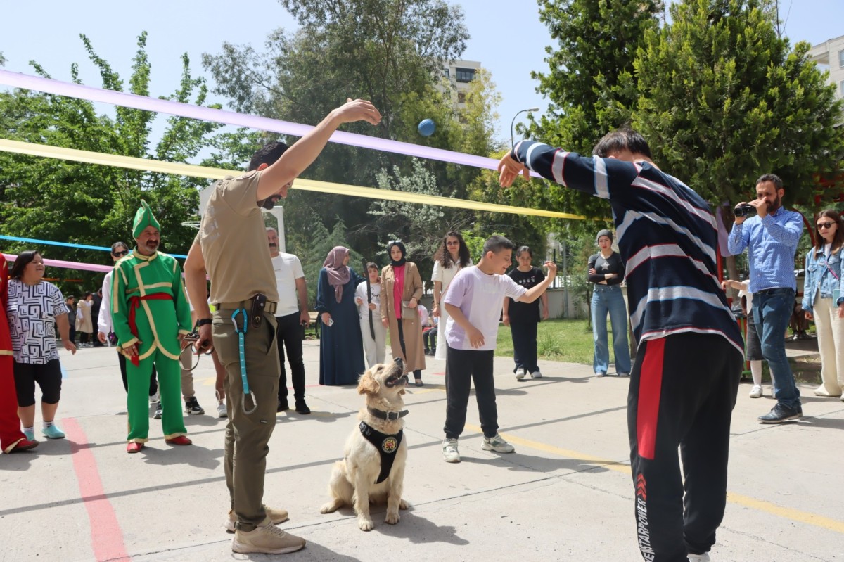ŞUAK’TAN ÖĞRENCİLERE FARKINDALIK ETKİNLİĞİ