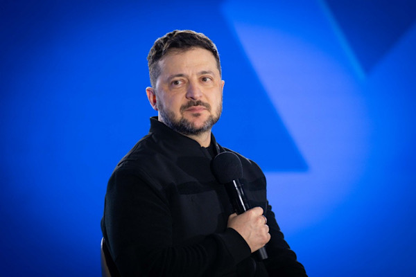 Zelenski: Ülke genelinde yaklaşık 100 kişi yaralandı