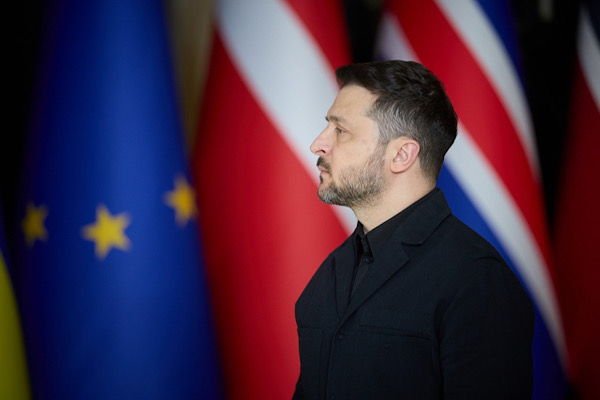 Zelenski: Kiev'de, 24 ülkenin bir araya geldiği bir zirve düzenleniyor