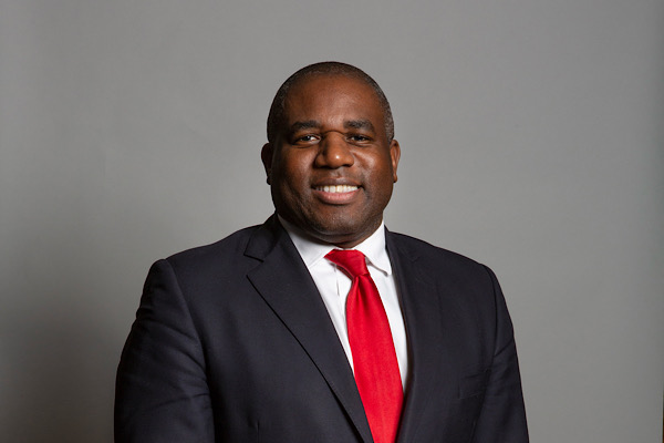 Lammy: Başkan Mahama ile birlikte ortaklığın imzalanmasından gurur duyuyorum