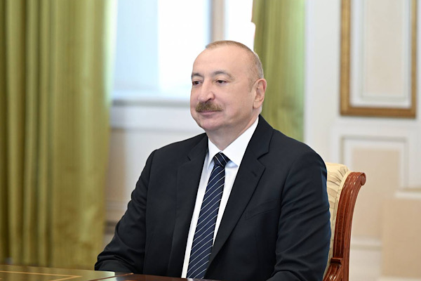 Aliyev: Mini futbol takımımızı içtenlikle tebrik ediyorum