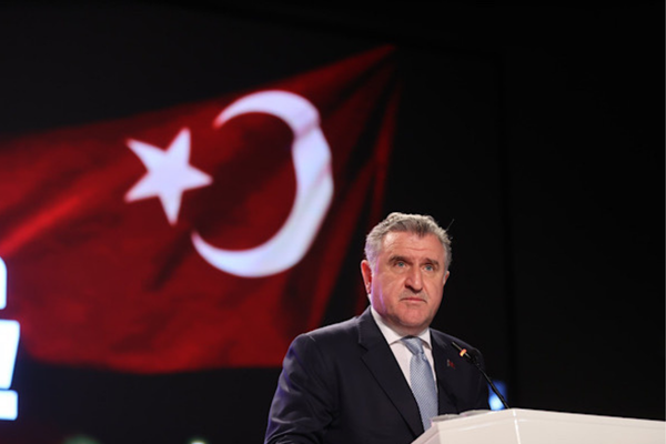 Bakan Bak: Sıfır atık vizyonunu gençlerle güçlendiriyoruz