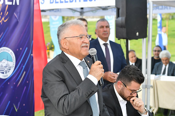 Başkan Büyükkılıç, Talas'ta vatandaşlarla buluştu