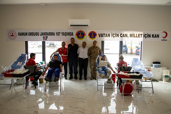 Karaman İl Jandarma Komutanlığı'ndan kan bağışı kampanyası