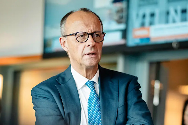 Merz: Havacılık stratejimiz, rekabet gücüne odaklanmaktadır