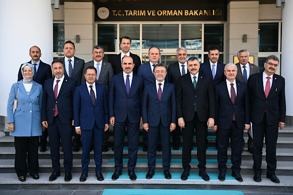 Konya heyeti, Ankara'da bakanlarla görüştü
