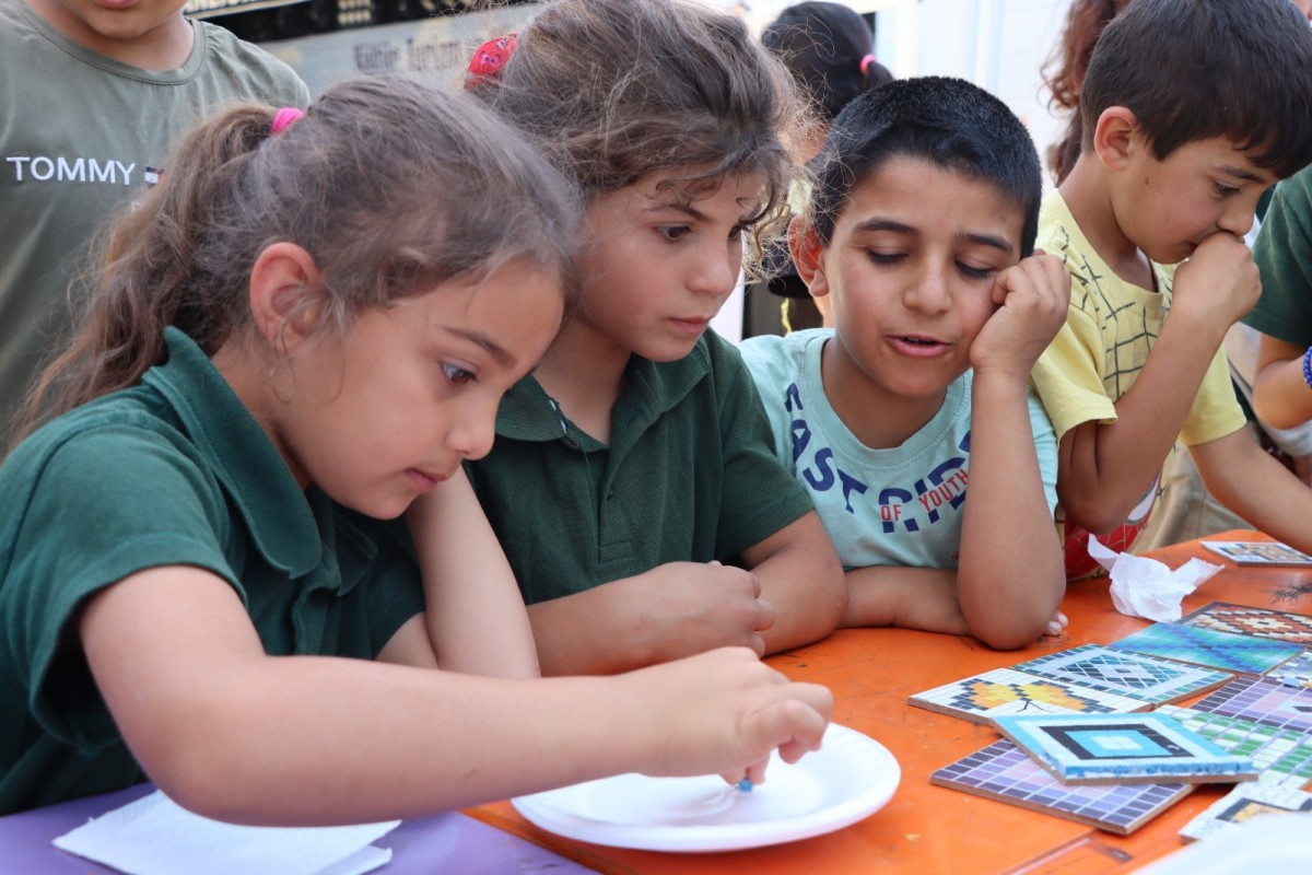 BÜYÜKŞEHİR’DEN ÇOCUKLARA SANAT VE EĞLENCE DOLU ŞENLİK