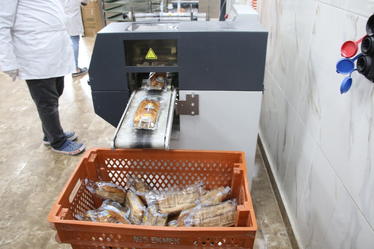 HALİLİYE’DE GLUTENSİZ EKMEK FIRINI BİNLERCE VATANDAŞIN İHTİYACINA YANIT VERİYOR