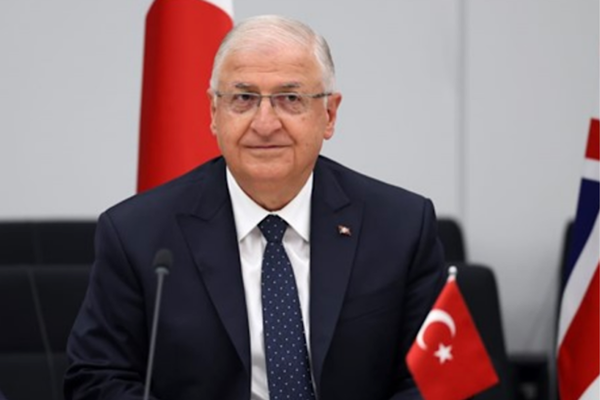 Baka Güler, NATO Karargahında Fransa Savunma Bakanı ile görüştü