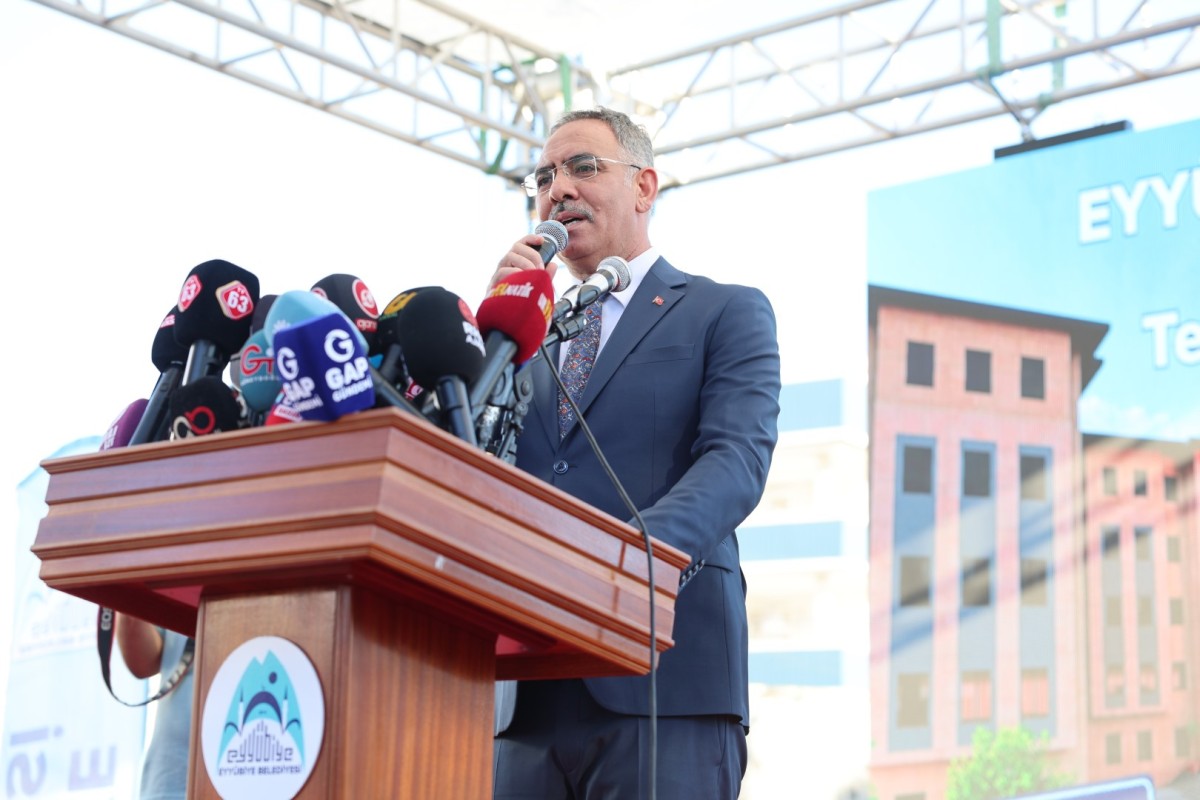 Eyyübiye Belediye Hizmet Binasının Temeli Atıldı