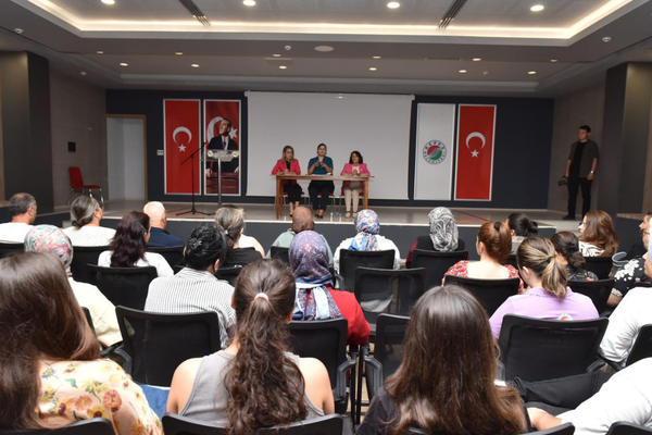 Kepez’de Kadınlara Yönelik “Farkındalık Atölyesi” devam ediyor