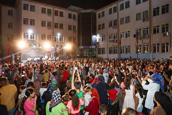 Gaziantep'te &Prime;Mahallemde Konser Var&Prime; etkinliği yeniden başlıyor