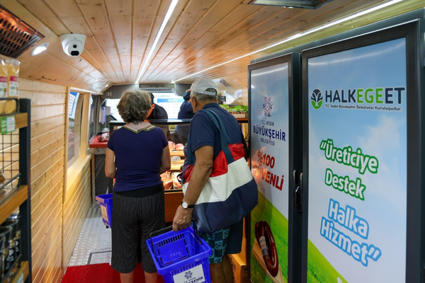 Aydın’da mobil &Prime;Halk Ege Et&Prime; vatandaşlarla buluştu