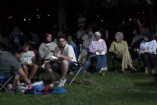 &Prime;Akustik Yaz Akşamları&Prime; Manisa’da müzikseverleri buluşturdu