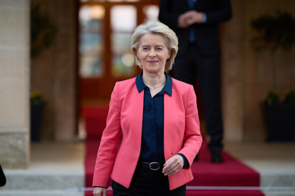 Von der Leyen: Avrupa önemli olan savunma ekipmanlarının üretimini hızlandırmaktır