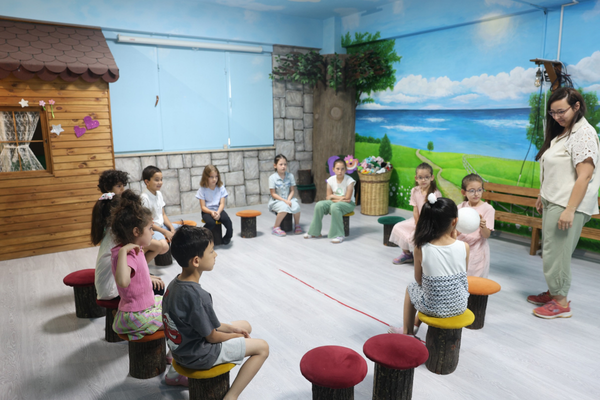 Osmangazi'de çocuklar yaz tatilini drama atölyesiyle değerlendiriyor