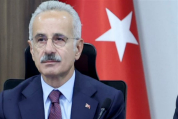 Ulaştırma ve Altyapı Bakanı Uraloğlu, Bakan Şimşek ile bir araya geldi
