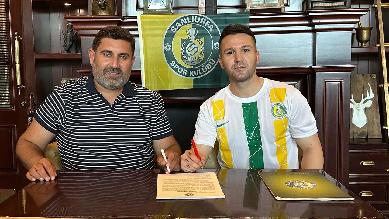Şanlıurfaspor Zonguldak Spor FK forması giyen  savunmasına 3.Lig’den Özkan Zileli geldi