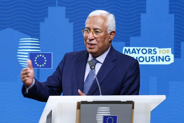 AB Konseyi Başkanı Costa'dan İngiltere Başbakanı Burnham'a tebrik