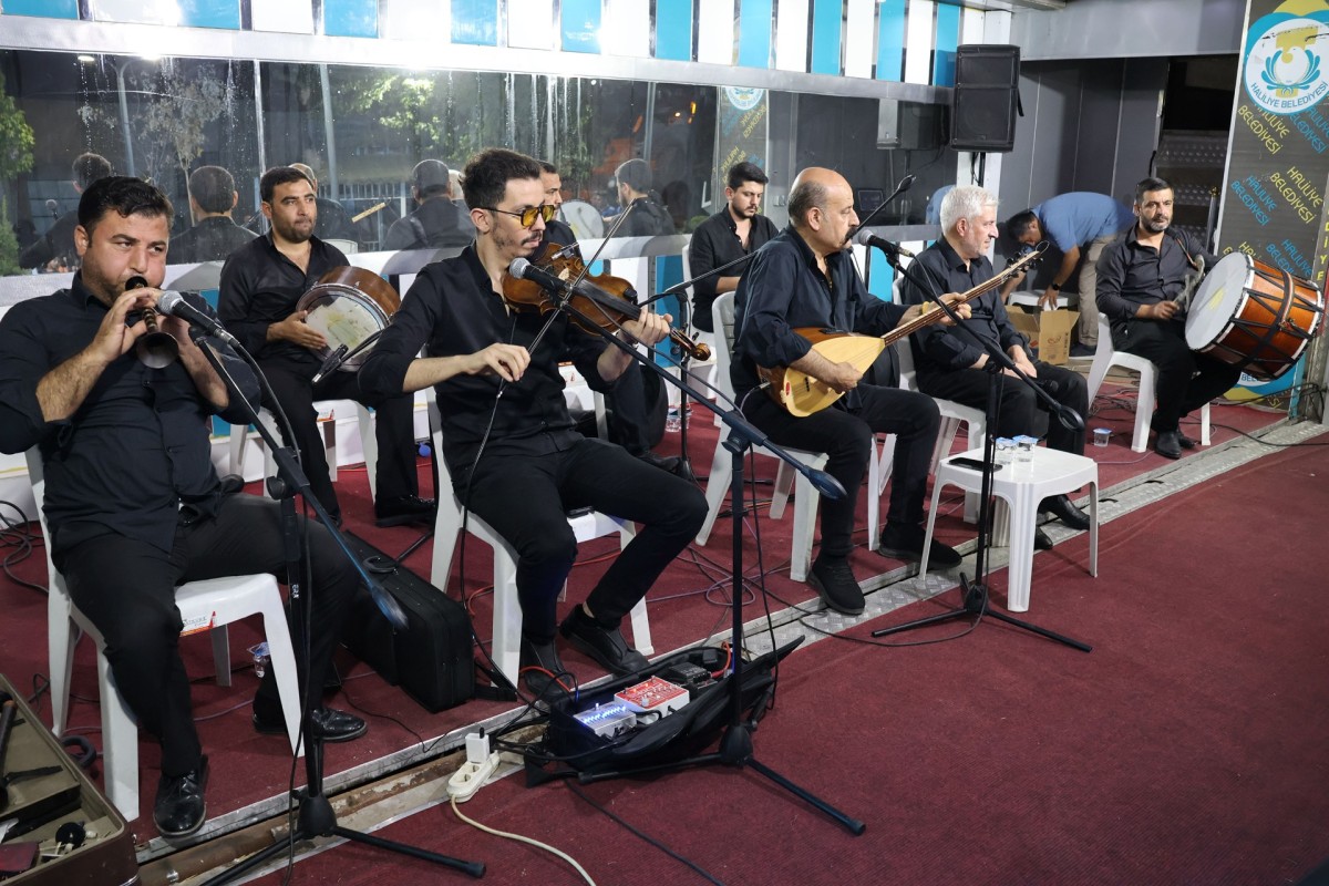 HALİLİYE BELEDİYESİ'NDEN SANCAKTAR MAHALLESİ'NE YAZ KONSERİ COŞKUSU