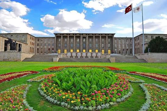 TBMM Lokantası, sübvanse edilen sosyal tesis statüsünde olduğu için piyasaya kıyasla