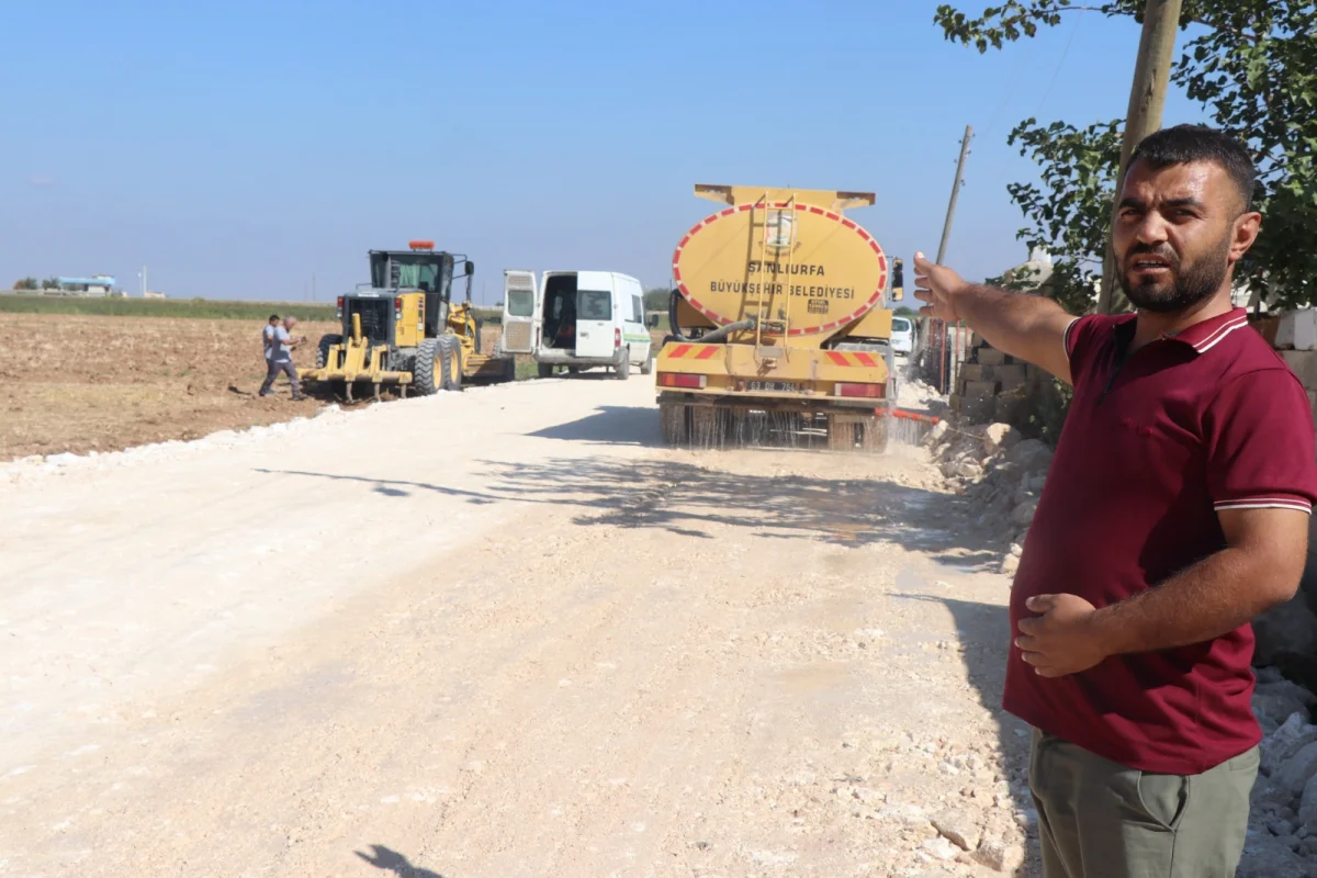 HARRAN’DA YOLLAR BÜYÜKŞEHİR’LE YENİLENİYOR