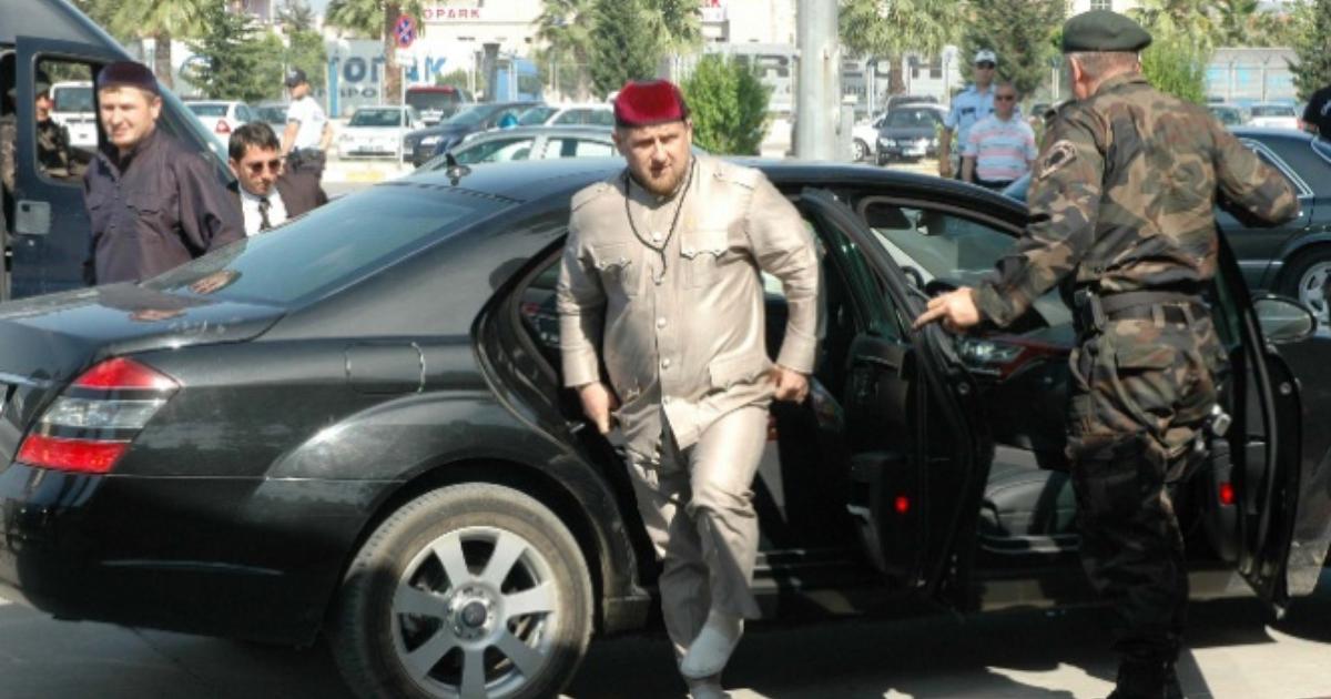 Çeçenistan Devlete Ait Başkanı'ndan ''WhatsApp'' uyarısı