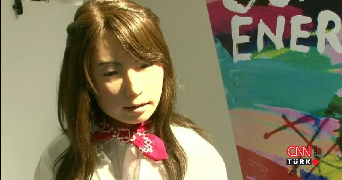 Japonya'da tezgahtar robot görücüye üretim
