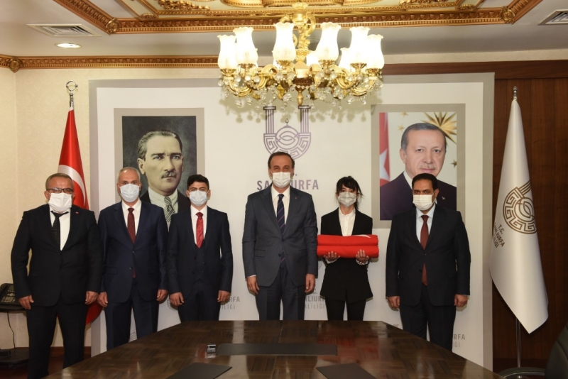 81 Genç 81 Bayrak Devir Teslimi Şanlıurfa’da Gerçekleşti