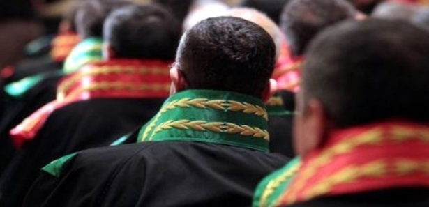 888 Hakim ve Savcının Yeri Değişti