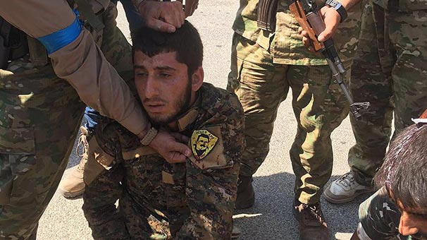 AA, TSK'nın Cerablus'ta İmha Ettiği Terör Yuvalarını Görüntüledi