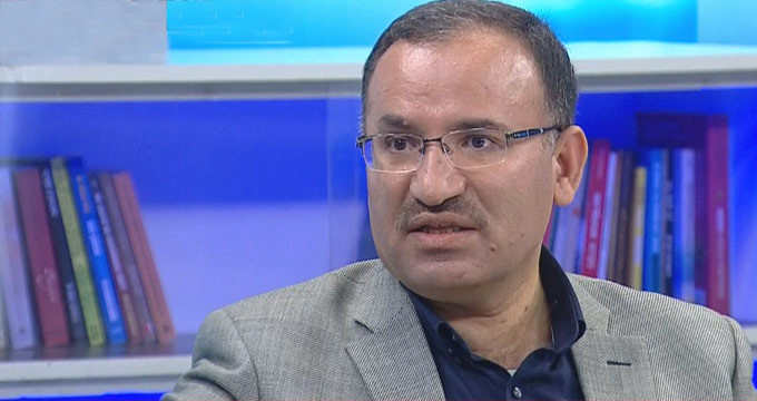 Adalet Bakanı Bekir Bozdağ: Muhtemelen Ankara'ya Saldıracaklardı