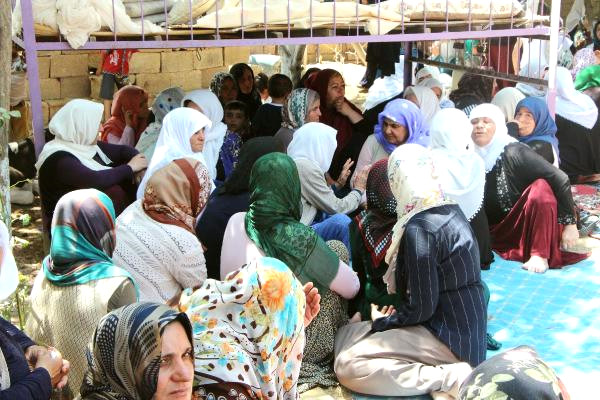 Adana'da Ölen 5 İşçi, Suruç'ta Toprağa Verildi
