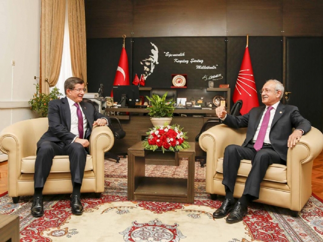 Ahmet Davutoğlu Kemal  Kılıçdaroğlu Görüşmesi Bitti! AK Parti ve CHP'den Açıklama Geldi