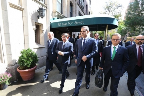 Ahmet Davutoğlu-Merkel Görüşmesine Hakan Fidan da Katıldı
