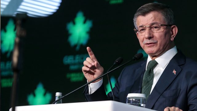 Ahmet Davutoğlu'ndan değiştirilmesi planlanan Siyasi Partiler Kanunu'yla ilgili sert sözler: Bütün Anadolu'yu ayağa kaldırırım
