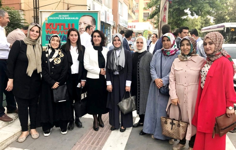 AK aday Açanal'dan esnaf ziyareti