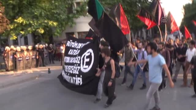 AK Parti Binasına Yürümek İsteyen 20 Kişi Gözaltına Alındı